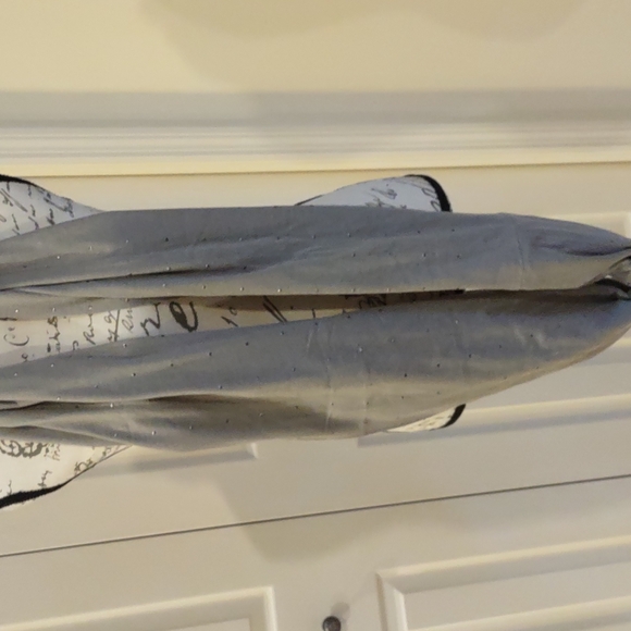 Juicy Couture Infinity Scarf - Picture 10 of 10